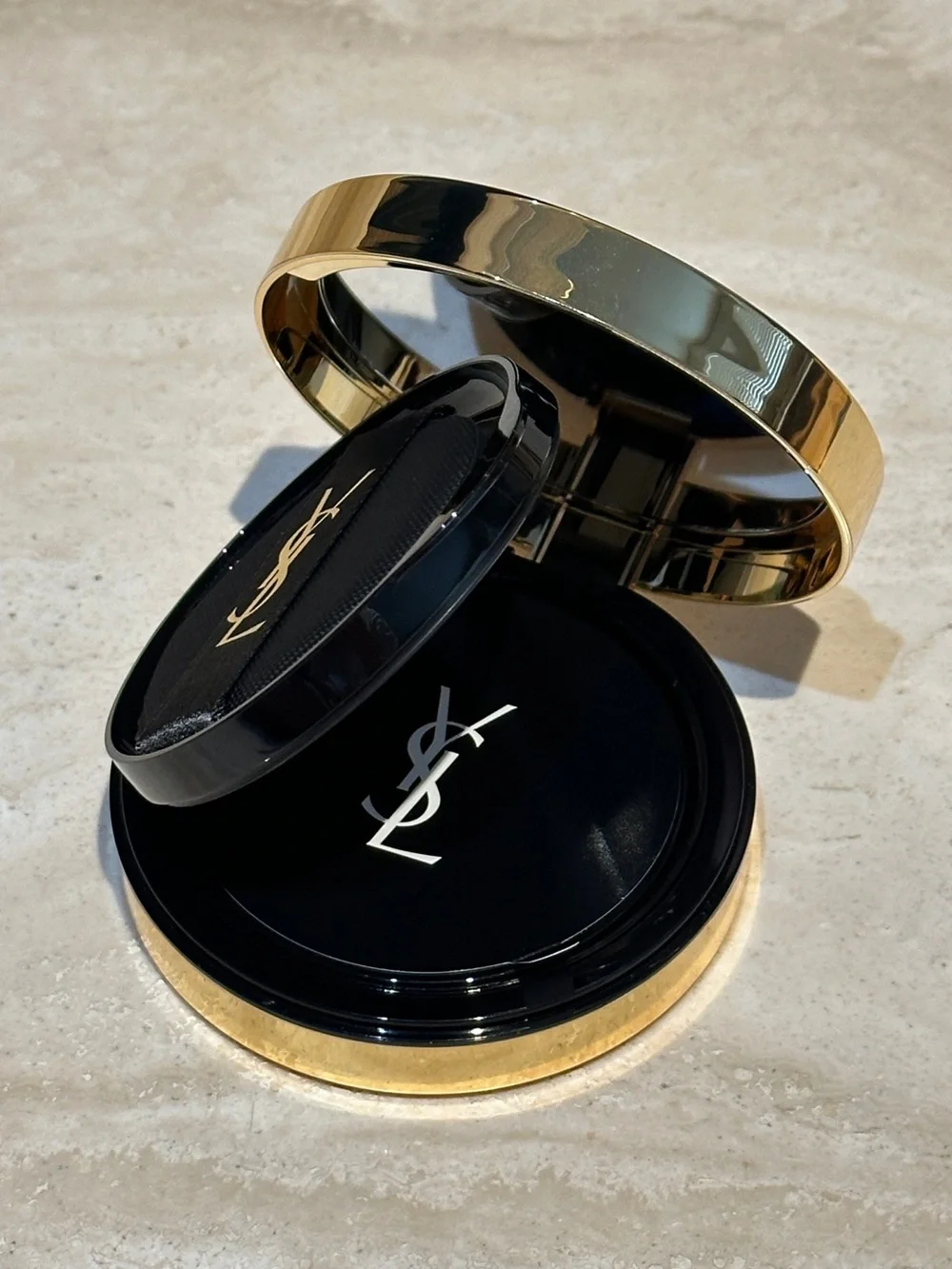 Yves Saint Laurent yves saint